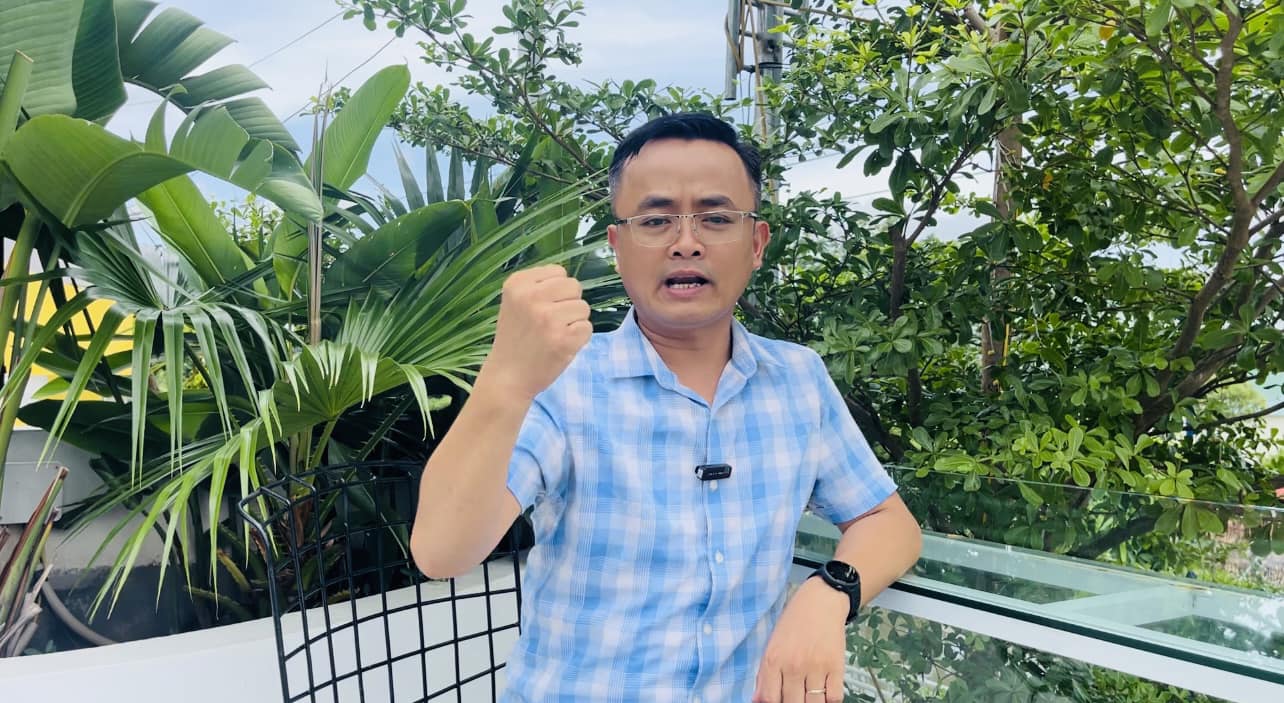 Thầy Toàn